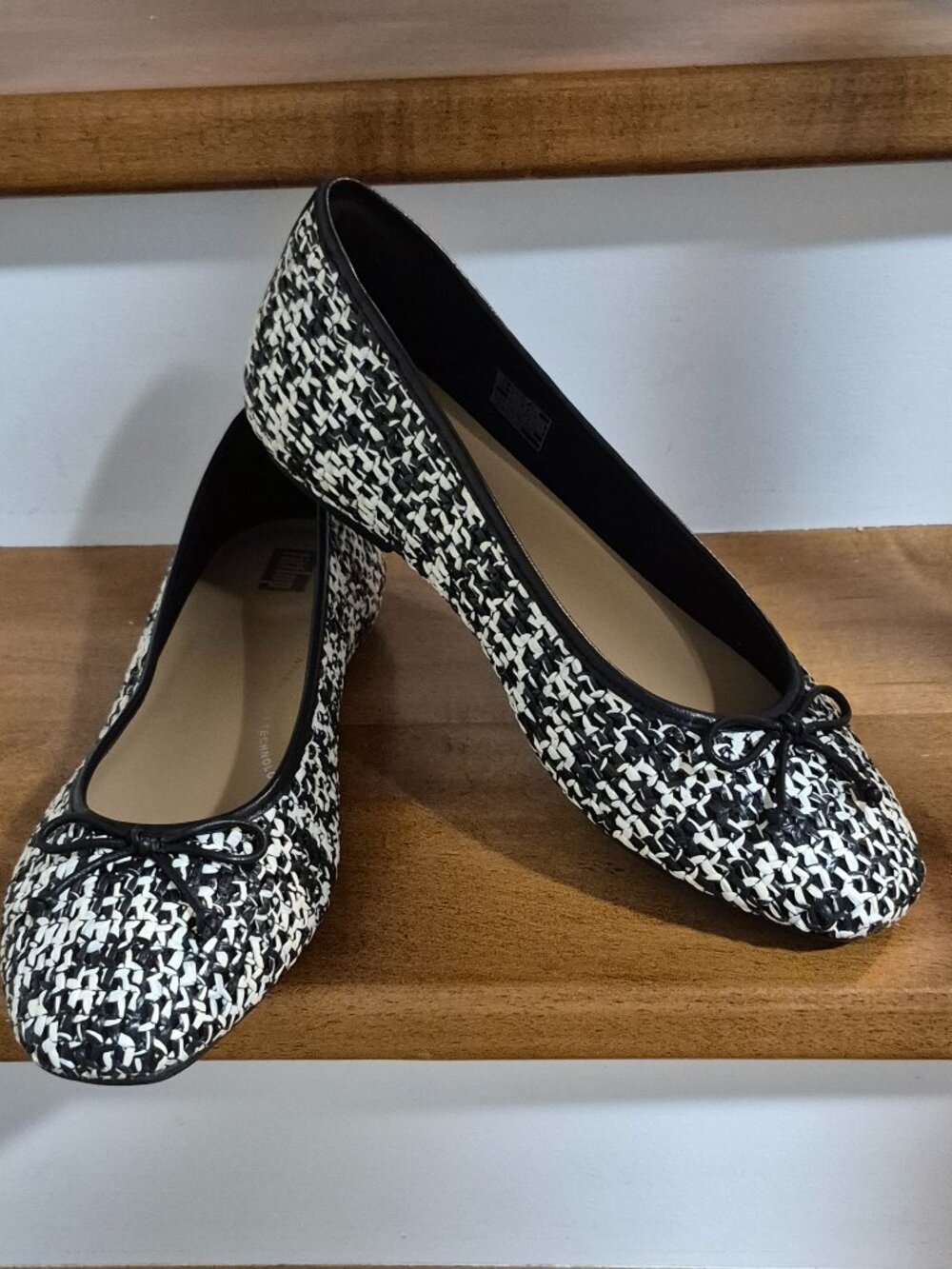 FITFLOP BALLET FLATS - Size 9 (41) - NWT